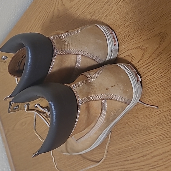 Timberlands - Picture 2 of 6